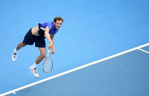 <br />
Теннисист Медведев не смог выйти в четвертьфинал Australian Open<br />

